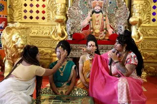 http://nithyananda.org/sites/default/files/photo-gallery/2018-10Oct-26-nithyananda-diary_bengaluru-aadheenam_uttamotama-seva_7T9A9290.JPG