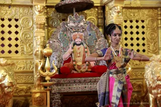 http://nithyananda.org/sites/default/files/photo-gallery/2018-10Oct-26-nithyananda-diary_bengaluru-aadheenam_uttamotama-seva_7T9A9311.JPG