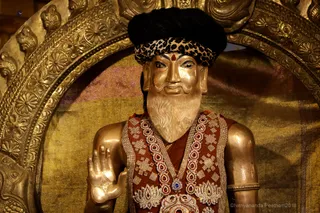 http://nithyananda.org/sites/default/files/photo-gallery/2018-10Oct-27-nithyananda-diary_bengaluru-aadheenam_uttamotama-seva_7T7A9540.JPG