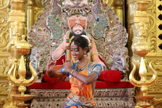 http://nithyananda.org/sites/default/files/photo-gallery/2018-10Oct-27-nithyananda-diary_bengaluru-aadheenam_uttamotama-seva_7T7A9615.JPG