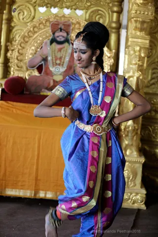 http://nithyananda.org/sites/default/files/photo-gallery/2018-10Oct-29-nithyananda-diary_bengaluru-aadheenam_uttamotama-seva_7T7A9773.JPG