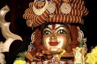 http://nithyananda.org/sites/default/files/photo-gallery/2018-10Oct-29-nithyananda-diary_bengaluru-aadheenam_uttamotama-seva_7T9A9751.JPG