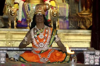 http://nithyananda.org/sites/default/files/photo-gallery/2018-10Oct-30-nithyananda-diary_bengaluru-aadheenam_uttamotama-seva_7T9A9867.JPG