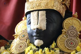 http://nithyananda.org/sites/default/files/photo-gallery/2018-11Nov-05-nithyananda-diary_bengaluru-aadheenam_uttamotama-seva_7T9A0181.JPG
