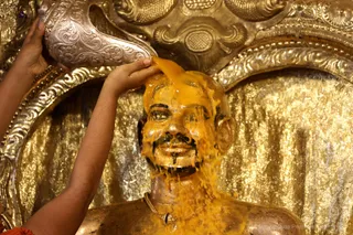 http://nithyananda.org/sites/default/files/photo-gallery/2018-11Nov-06-nithyananda-diary_bengaluru-aadheenam_uttamotama-seva_7T9A0262.JPG