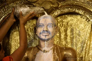 http://nithyananda.org/sites/default/files/photo-gallery/2018-11Nov-06-nithyananda-diary_bengaluru-aadheenam_uttamotama-seva_7T9A0286.JPG
