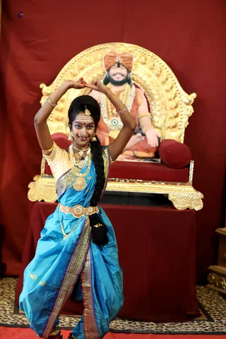http://nithyananda.org/sites/default/files/photo-gallery/2018-11Nov-08-nithyananda-diary_bengaluru-aadheenam_uttamotama-seva_20181108091639_7T7A9994.JPG