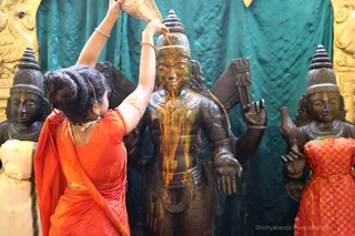 http://nithyananda.org/sites/default/files/photo-gallery/2018-11Nov-09-nithyananda-diary_bengaluru-aadheenam_uttamotama-seva_7T9A0244.JPG