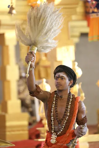 http://nithyananda.org/sites/default/files/photo-gallery/2018-11Nov-10-nithyananda-diary_bengaluru-aadheenam_uttamotama-seva_7T9A0469.JPG