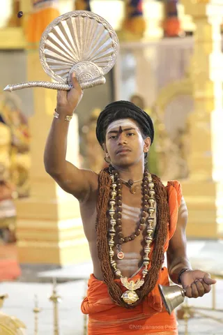 http://nithyananda.org/sites/default/files/photo-gallery/2018-11Nov-11-nithyananda-diary_bengaluru-aadheenam_uttamotama-seva_7T9A0608.JPG