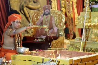 http://nithyananda.org/sites/default/files/photo-gallery/2018-11Nov-11-nithyananda-diary_bengaluru-aadheenam_uttamotama-seva_7T9A0719.JPG