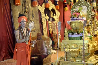 http://nithyananda.org/sites/default/files/photo-gallery/2018-11Nov-11-nithyananda-diary_bengaluru-aadheenam_uttamotama-seva_7T9A0740.JPG