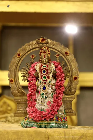 http://nithyananda.org/sites/default/files/photo-gallery/2018-11Nov-11-nithyananda-diary_bengaluru-aadheenam_uttamotama-seva_7T9A0779.JPG