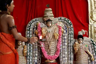 http://nithyananda.org/sites/default/files/photo-gallery/2018-11Nov-12-nithyananda-diary_bengaluru-aadheenam_uttamotama-seva_7T9A0823.JPG