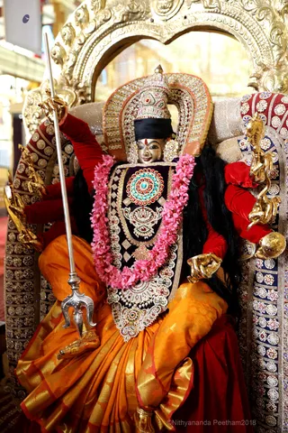 http://nithyananda.org/sites/default/files/photo-gallery/2018-11Nov-12-nithyananda-diary_bengaluru-aadheenam_uttamotama-seva_7T9A0883.JPG