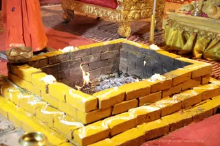 http://nithyananda.org/sites/default/files/photo-gallery/2018-11Nov-12-nithyananda-diary_bengaluru-aadheenam_uttamotama-seva_7T9A0937.JPG