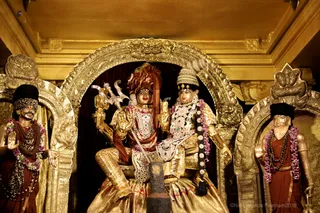 http://nithyananda.org/sites/default/files/photo-gallery/2018-11Nov-13-nithyananda-diary_bengaluru-aadheenam_uttamotama-seva_7T9A1057.JPG