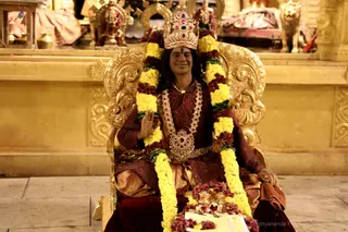 http://nithyananda.org/sites/default/files/photo-gallery/2018-11Nov-13-nithyananda-diary_bengaluru-aadheenam_uttamotama-seva_7T9A1059.JPG