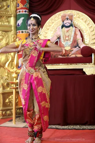 http://nithyananda.org/sites/default/files/photo-gallery/2018-11Nov-14-nithyananda-diary_bengaluru-aadheenam_uttamotama-seva_7T7A0957.JPG
