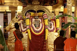 http://nithyananda.org/sites/default/files/photo-gallery/2018-11Nov-14-nithyananda-diary_bengaluru-aadheenam_uttamotama-seva_7T9A1097.JPG