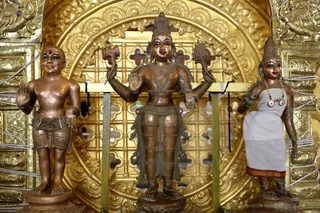 http://nithyananda.org/sites/default/files/photo-gallery/2018-11Nov-16-nithyananda-diary_bengaluru-aadheenam_uttamotama-seva_7T7A1405_0.JPG