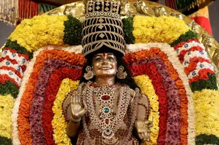 http://nithyananda.org/sites/default/files/photo-gallery/2018-11Nov-18-nithyananda-diary_bengaluru-aadheenam_uttamotama-seva_7T7A1664.JPG