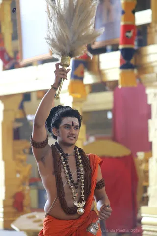 http://nithyananda.org/sites/default/files/photo-gallery/2018-11Nov-18-nithyananda-diary_bengaluru-aadheenam_uttamotama-seva_7T7A1697.JPG