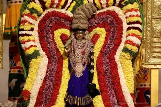 http://nithyananda.org/sites/default/files/photo-gallery/2018-11Nov-19-nithyananda-diary_bengaluru-aadheenam_uttamotama-seva_7T7A1730.JPG