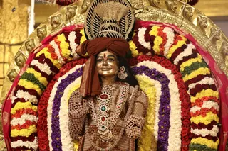 http://nithyananda.org/sites/default/files/photo-gallery/2018-11Nov-19-nithyananda-diary_bengaluru-aadheenam_uttamotama-seva_7T7A1731.JPG