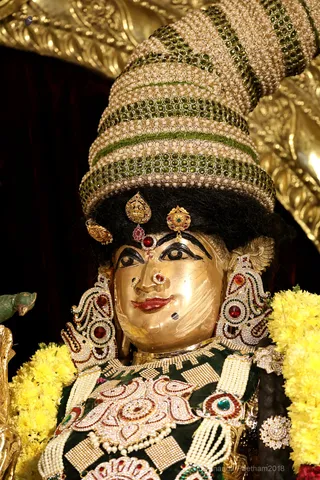 http://nithyananda.org/sites/default/files/photo-gallery/2018-11Nov-19-nithyananda-diary_bengaluru-aadheenam_uttamotama-seva_7T7A1742.JPG
