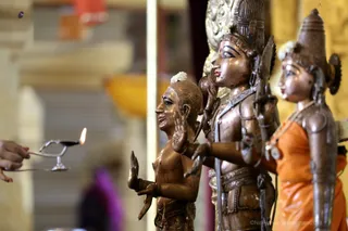 http://nithyananda.org/sites/default/files/photo-gallery/2018-11Nov-19-nithyananda-diary_bengaluru-aadheenam_uttamotama-seva_7T7A1802.JPG