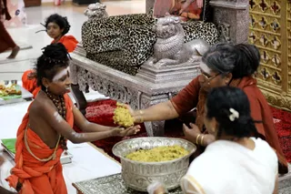 http://nithyananda.org/sites/default/files/photo-gallery/2018-11Nov-19-nithyananda-diary_bengaluru-aadheenam_uttamotama-seva_7T9A2214.JPG