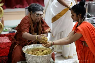 http://nithyananda.org/sites/default/files/photo-gallery/2018-11Nov-19-nithyananda-diary_bengaluru-aadheenam_uttamotama-seva_7T9A2263.JPG