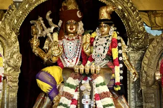http://nithyananda.org/sites/default/files/photo-gallery/2018-11Nov-21-nithyananda-diary_bengaluru-aadheenam_uttamotama-seva_7T7A2110.JPG
