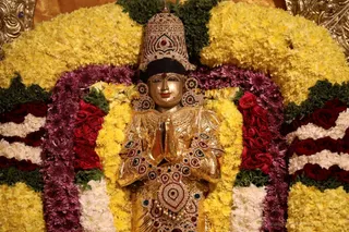 http://nithyananda.org/sites/default/files/photo-gallery/2018-11Nov-22-nithyananda-diary_bengaluru-aadheenam_uttamotama-seva_7T7A2132.JPG