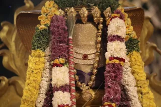 http://nithyananda.org/sites/default/files/photo-gallery/2018-11Nov-22-nithyananda-diary_bengaluru-aadheenam_uttamotama-seva_7T7A2513.JPG