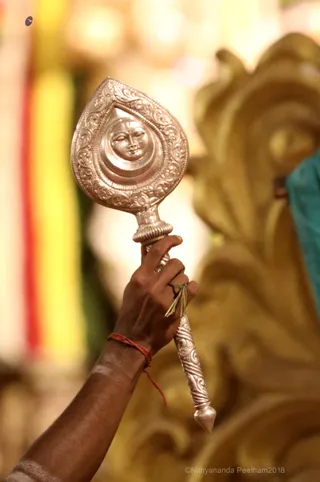 http://nithyananda.org/sites/default/files/photo-gallery/2018-11Nov-22-nithyananda-diary_bengaluru-aadheenam_uttamotama-seva_7T7A2534.JPG
