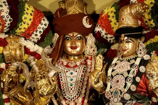 http://nithyananda.org/sites/default/files/photo-gallery/2018-11Nov-22-nithyananda-diary_bengaluru-aadheenam_uttamotama-seva_7T7A2555.JPG