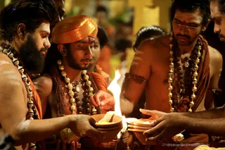 http://nithyananda.org/sites/default/files/photo-gallery/2018-11Nov-23-nithyananda-diary_bengaluru-aadheenam_bharani-karthigai-deepam_7T7A2628.jpg