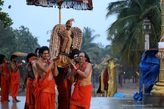 http://nithyananda.org/sites/default/files/photo-gallery/2018-11Nov-23-nithyananda-diary_bengaluru-aadheenam_bharani-karthigai-deepam_7T7A2927.jpg