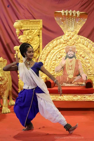 http://nithyananda.org/sites/default/files/photo-gallery/2018-11Nov-24-nithyananda-diary_bengaluru-aadheenam_uttamotama-seva_7T7A3002.JPG