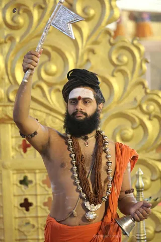 http://nithyananda.org/sites/default/files/photo-gallery/2018-11Nov-25-nithyananda-diary_bengaluru-aadheenam_uttamotama-seva_7T7A3050_0.JPG