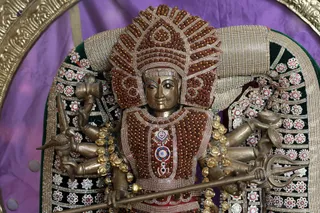 http://nithyananda.org/sites/default/files/photo-gallery/2018-11Nov-25-nithyananda-diary_bengaluru-aadheenam_uttamotama-seva_7T7A3107.JPG