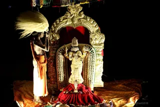 http://nithyananda.org/sites/default/files/photo-gallery/2018-11Nov-25-nithyananda-diary_bengaluru-aadheenam_uttamotama-seva_7T9A3134.JPG