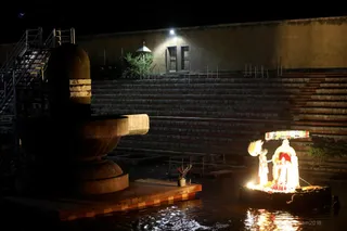 http://nithyananda.org/sites/default/files/photo-gallery/2018-11Nov-25-nithyananda-diary_bengaluru-aadheenam_uttamotama-seva_7T9A3146.JPG