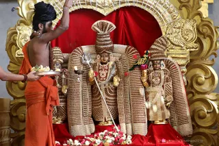 http://nithyananda.org/sites/default/files/photo-gallery/2018-11Nov-26-nithyananda-diary_bengaluru-aadheenam_uttamotama-seva_7T7A3223.JPG