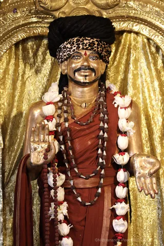 http://nithyananda.org/sites/default/files/photo-gallery/2018-11Nov-26-nithyananda-diary_bengaluru-aadheenam_uttamotama-seva_7T7A3232.JPG