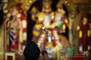 http://nithyananda.org/sites/default/files/photo-gallery/2018-11Nov-27-nithyananda-diary_bengaluru-aadheenam_uttamotama-seva_IMG_0050.JPG