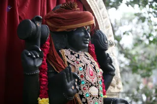 http://nithyananda.org/sites/default/files/photo-gallery/2018-11Nov-27-nithyananda-diary_bengaluru-aadheenam_uttamotama-seva_IMG_9814.JPG