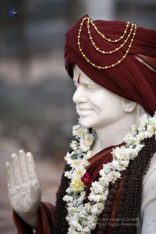 http://nithyananda.org/sites/default/files/photo-gallery/2018-11Nov-27-nithyananda-diary_bengaluru-aadheenam_uttamotama-seva_IMG_9826.JPG